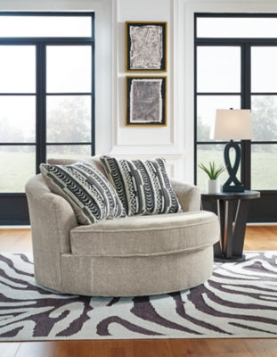 Oversized Swivel Accent Chair In Solid Sisal Fabric
