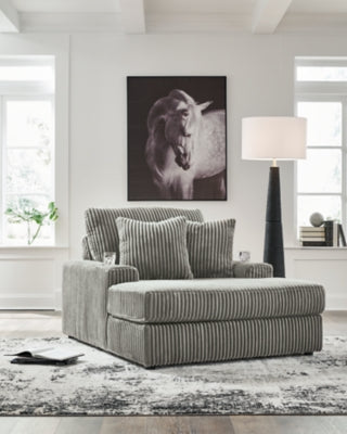 Chaise In Solid Fog Fabric