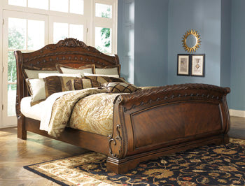 North Shore Queen Sleigh Footboard