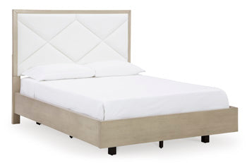 Wendora Queen Panel Footboard with Rails