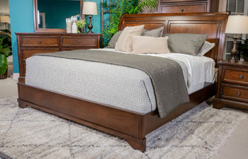 Brookbauer California King Panel Footboard with Rails