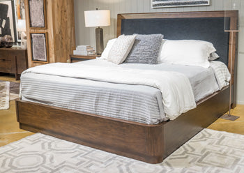 Dilenno Queen Panel Footboard with Slats